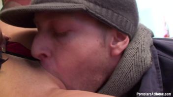Warm Up With Some Deep Anal Screencap 26 on www.sinx.com