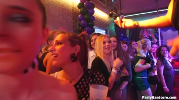 Party Hardcore Gone Crazy Vol. 38 Part 4 - Cam 1 Screencap 14 on www.sinx.com
