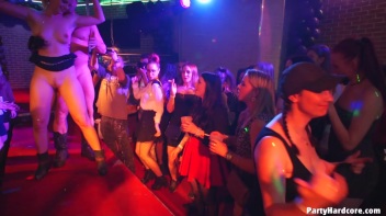 Party Hardcore Gone Crazy Vol. 38 Part 4 - Cam 1 Screencap 73 on www.sinx.com