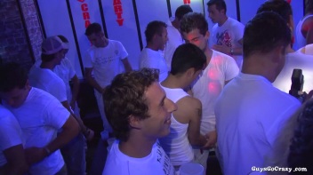 GGC White Sensation Part 1 - Cam 2 Screencap 23 on www.sinx.com