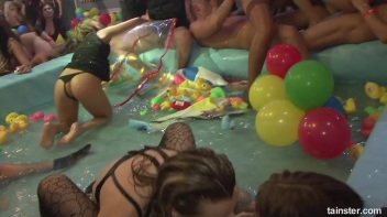 Club Cunts Part 3 - Cam 2 Screencap 111 on www.sinx.com