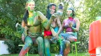 Extreme Finger Painting Goes Eurobabe Brawl Screencap 84 on www.sinx.com