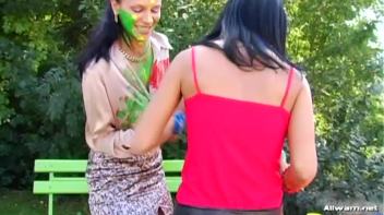 Extreme Finger Painting Goes Eurobabe Brawl Screencap 12 on www.sinx.com