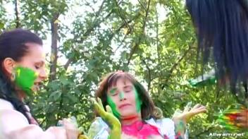 Extreme Finger Painting Goes Eurobabe Brawl Screencap 21 on www.sinx.com