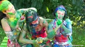 Extreme Finger Painting Goes Eurobabe Brawl Screencap 69 on www.sinx.com