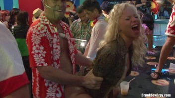 Bikini Beach Balls Part 2 - Main Edit Screencap 30 on www.sinx.com