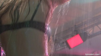 Winter WonderBang Part 4 - Cam 4 Screencap 100 on www.sinx.com