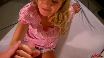 Pissing On Bound Bella Screencap 38 on www.sinx.com