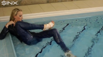 Denim Covered Blonde Takes A Dip Screencap 40 on www.sinx.com