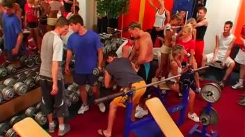 Bisexual Gym Party Gets Going! Screencap 13 on www.sinx.com