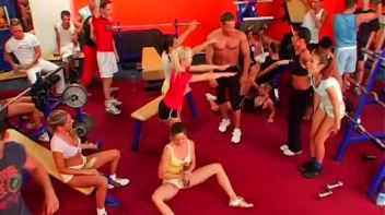 Bisexual Gym Party Gets Going! Screencap 23 on www.sinx.com