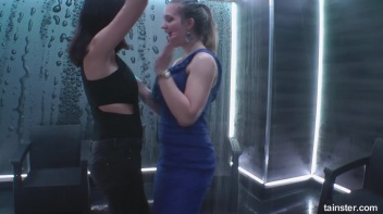 Topless Titty Shaking Hotties Have A Shower Screencap 25 on www.sinx.com