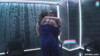 Topless Titty Shaking Hotties Have A Shower Screencap 30 on www.sinx.com