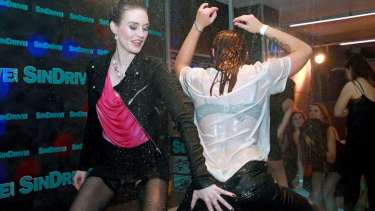 Latest deal - Party Sextasy Part 4 - Shower Cam