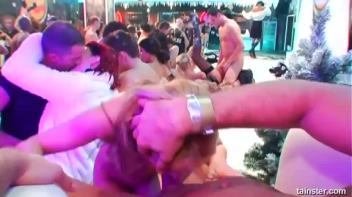 Pussy Blizzard Part 3 - Cam 1 Screencap 27 on www.sinx.com