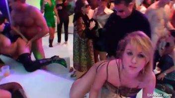 Pussy Blizzard Part 3 - Cam 1 Screencap 30 on www.sinx.com