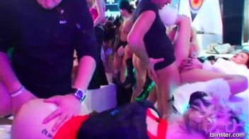 Pussy Blizzard Part 3 - Cam 1 Screencap 51 on www.sinx.com