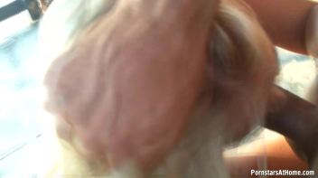 Luxury Blowjob On Luxury Balcony Screencap 82 on www.sinx.com