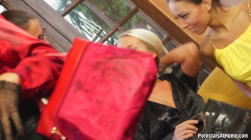 How To Be A Proper Woman P1 Cam 2 Screencap 68 on www.sinx.com