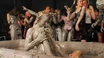 Going For Gold In The Mud Screencap 13 on www.sinx.com