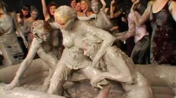 Going For Gold In The Mud Screencap 20 on www.sinx.com