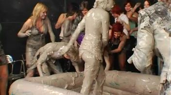 Going For Gold In The Mud Screencap 4 on www.sinx.com