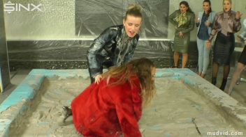 Two Sophisticated Ladies Wrestle In Mud Screencap 15 on www.sinx.com