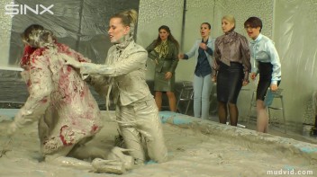 Two Sophisticated Ladies Wrestle In Mud Screencap 32 on www.sinx.com