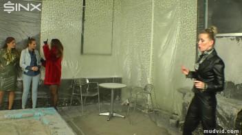 Two Sophisticated Ladies Wrestle In Mud Screencap 4 on www.sinx.com