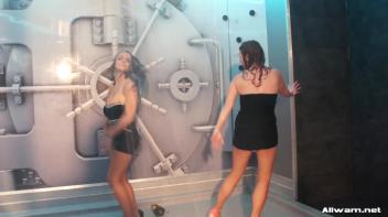 We Can Wetlook Dance If We Want To Screencap 85 on www.sinx.com