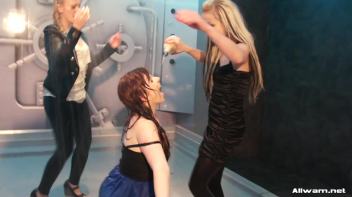 We Can Wetlook Dance If We Want To Screencap 113 on www.sinx.com