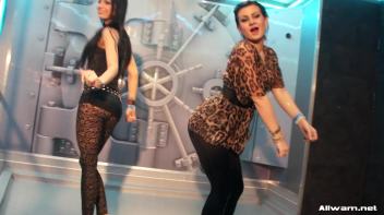 We Can Wetlook Dance If We Want To Screencap 3 on www.sinx.com