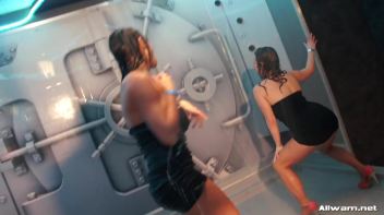 We Can Wetlook Dance If We Want To Screencap 68 on www.sinx.com