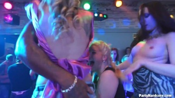 Party Hardcore Gone Crazy Vol. 33 Part 1 - Main Edit Screencap 57 on www.sinx.com