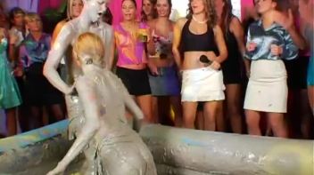 Slopping Around In The Mud Screencap 30 on www.sinx.com