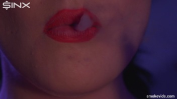 Simply Smoking, Sultry Goddess' Smokey Scene Screencap 21 on www.sinx.com