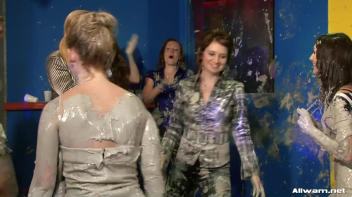 Mud Splattered Eurobabes Screencap 26 on www.sinx.com