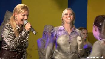 Mud Splattered Eurobabes Screencap 61 on www.sinx.com