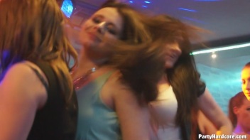 Party Hardcore Gone Crazy Vol. 9 Part 6 - Cam 3 Screencap 43 on www.sinx.com