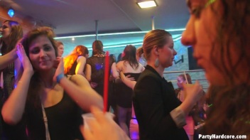 Party Hardcore Gone Crazy Vol. 9 Part 6 - Cam 3 Screencap 71 on www.sinx.com