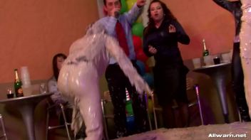 Eurobabes Slammed In The Mud Screencap 28 on www.sinx.com