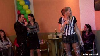 Eurobabes Slammed In The Mud Screencap 4 on www.sinx.com