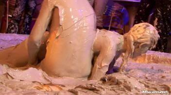 Eurobabes Slammed In The Mud Screencap 77 on www.sinx.com