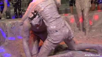 Dirty Duo Turns Into Mud Brawl Screencap 63 on www.sinx.com