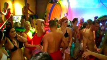 Bay Crotch Part 1 - Cam 2 Screencap 95 on www.sinx.com