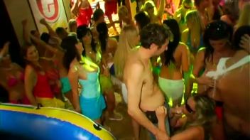 Bay Crotch Part 1 - Cam 2 Screencap 112 on www.sinx.com