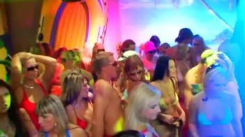 Bay Crotch Part 1 - Cam 2 Screencap 116 on www.sinx.com