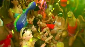 Bay Crotch Part 1 - Cam 2 Screencap 19 on www.sinx.com