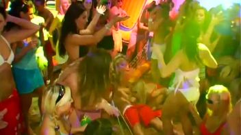 Bay Crotch Part 1 - Cam 2 Screencap 29 on www.sinx.com