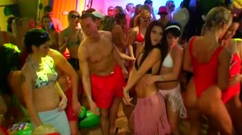 Bay Crotch Part 1 - Cam 2 Screencap 74 on www.sinx.com